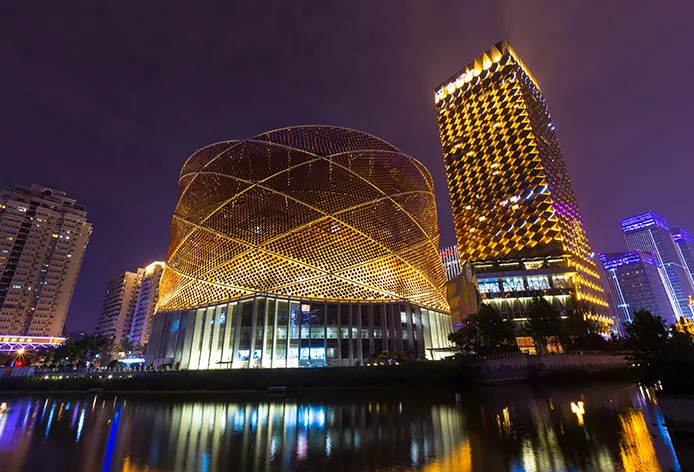 一個好的夜間城市燈光亮化工程需要具備哪些特點